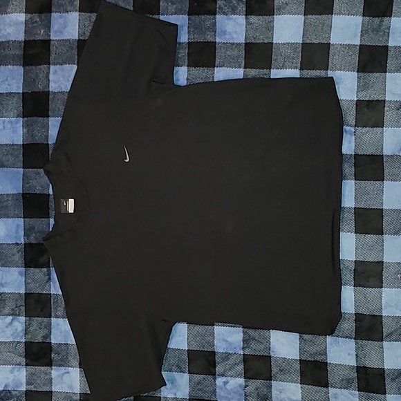 Vintage. 90s. Nike. Sphere-dry. Like-new. Short-sleeve. Embroidered.  Size XL - Picture 1 of 16